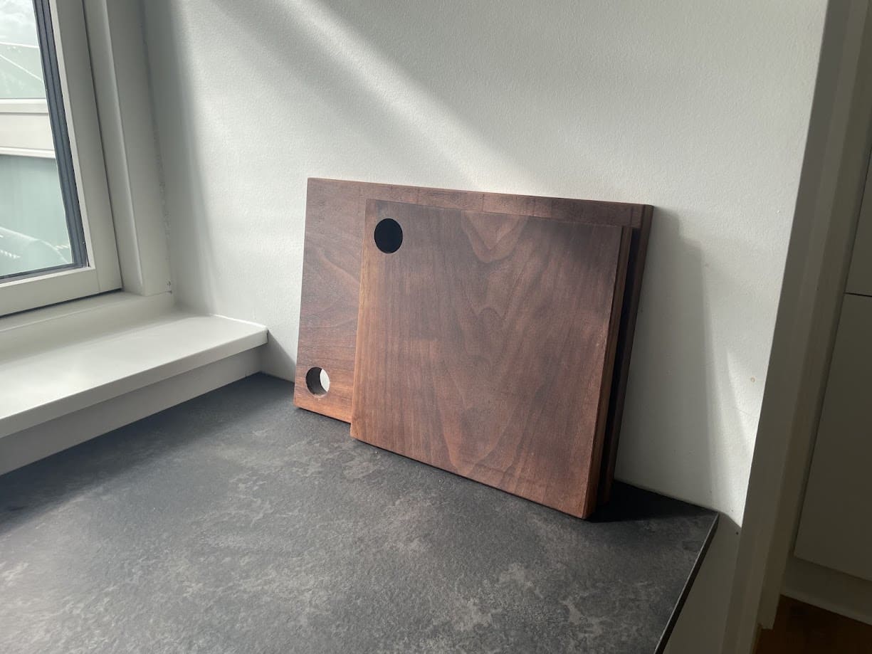 skærebræt i valnødtræ 