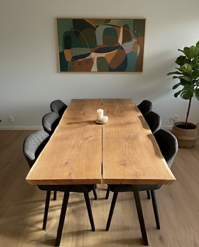 Specialbygget spisebord (220 cm)